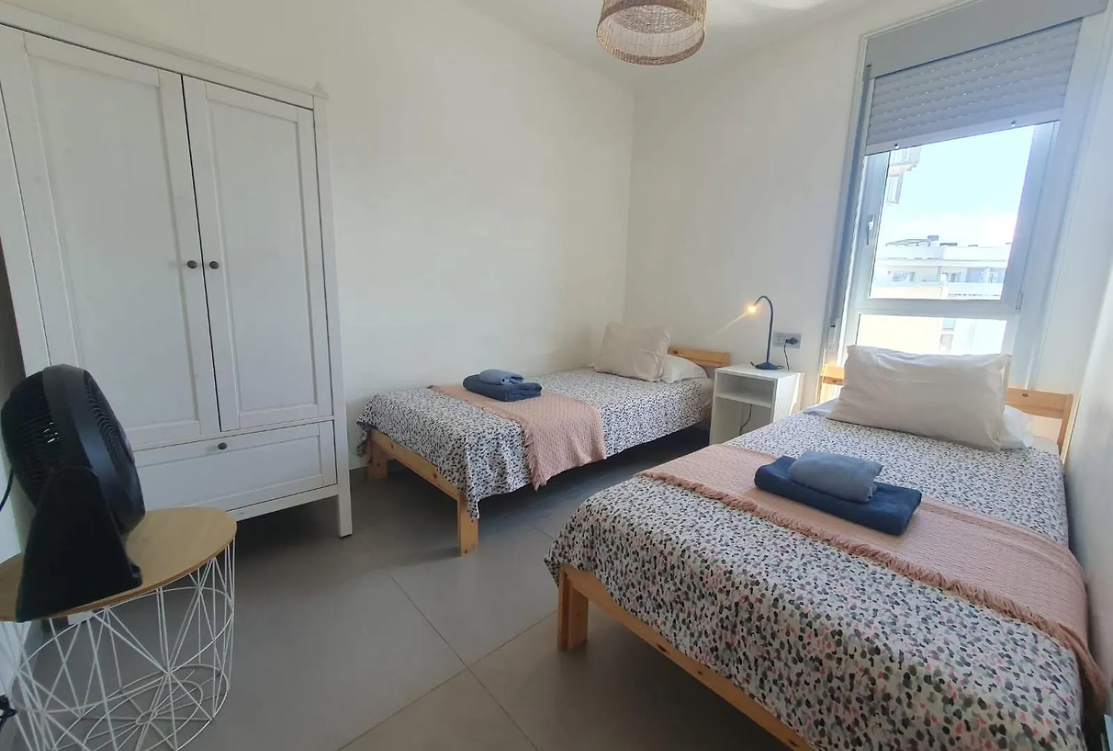 Bonito Piso Con Piscina, Playa La Tejita Appartement